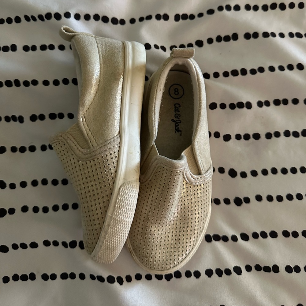Cute good size 8 slide on